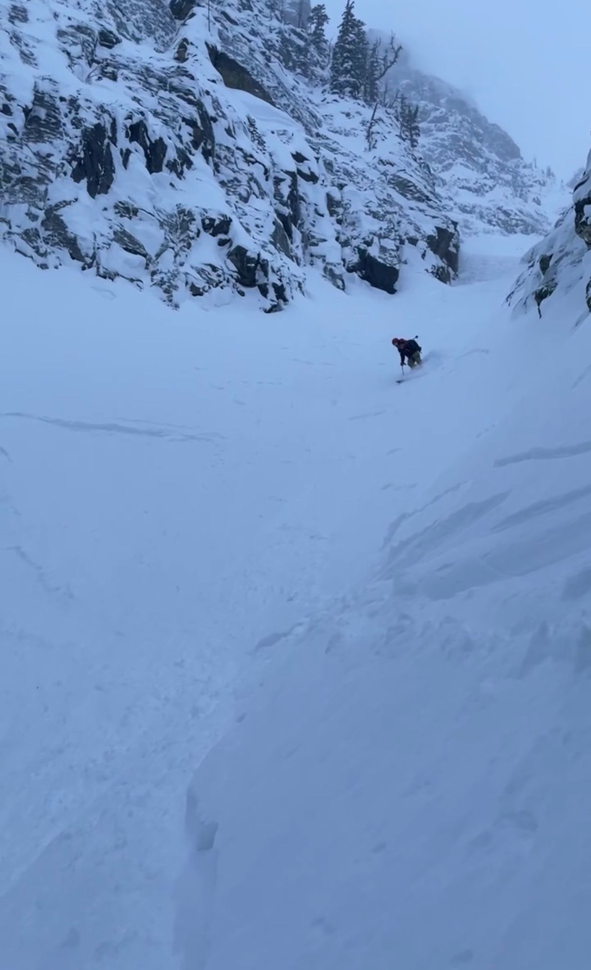 Apocalypse Couloir Ski Descent