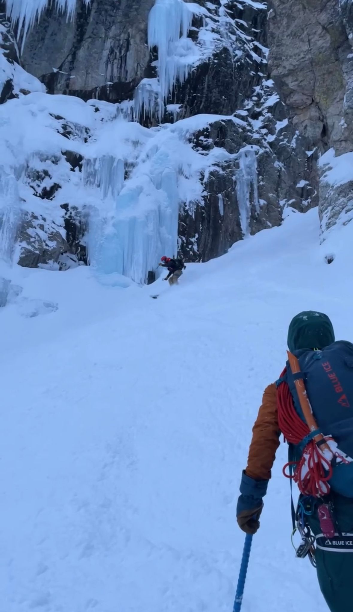 Apocalypse Couloir Ski Descent