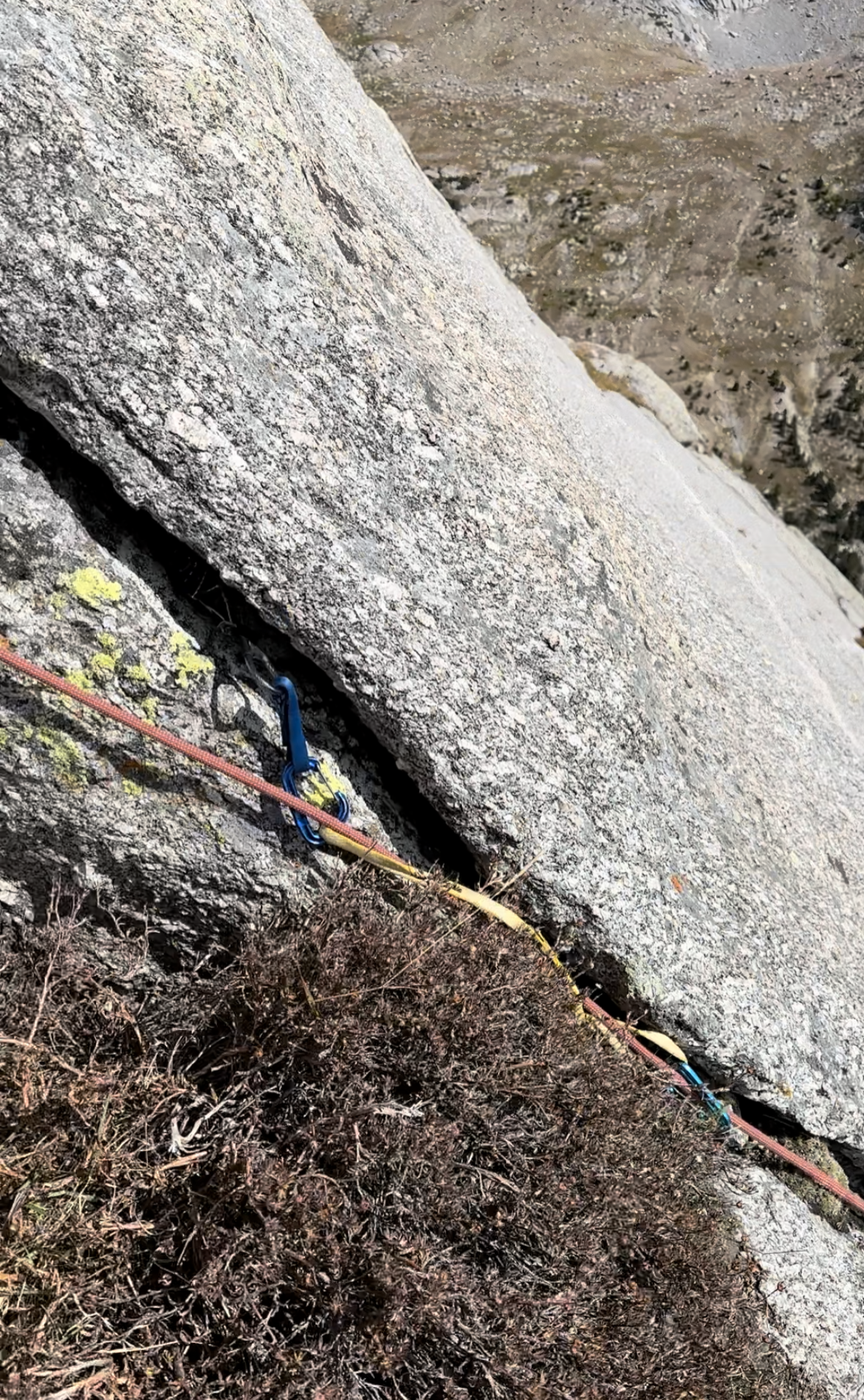 Pingora via East Face, Left-Side Cracks (5.7; 11 pitches)