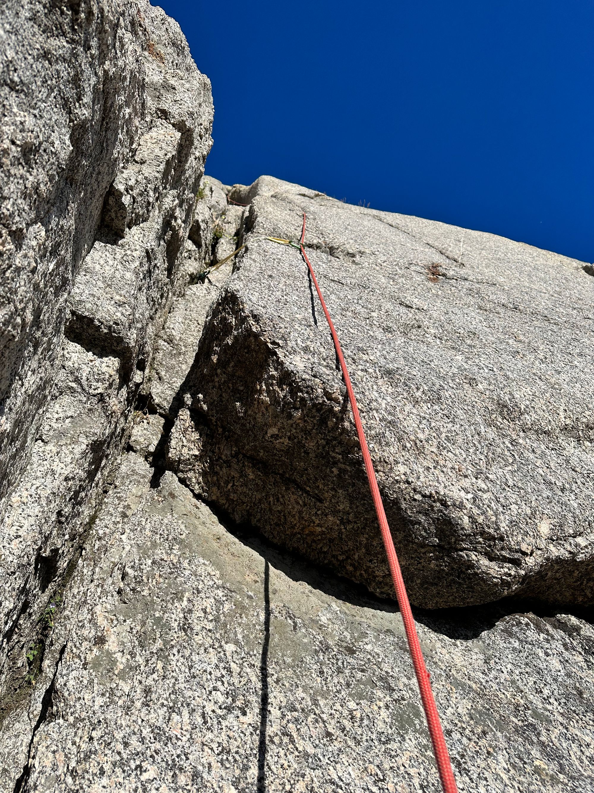 Pingora via East Face, Left-Side Cracks (5.7; 11 pitches)