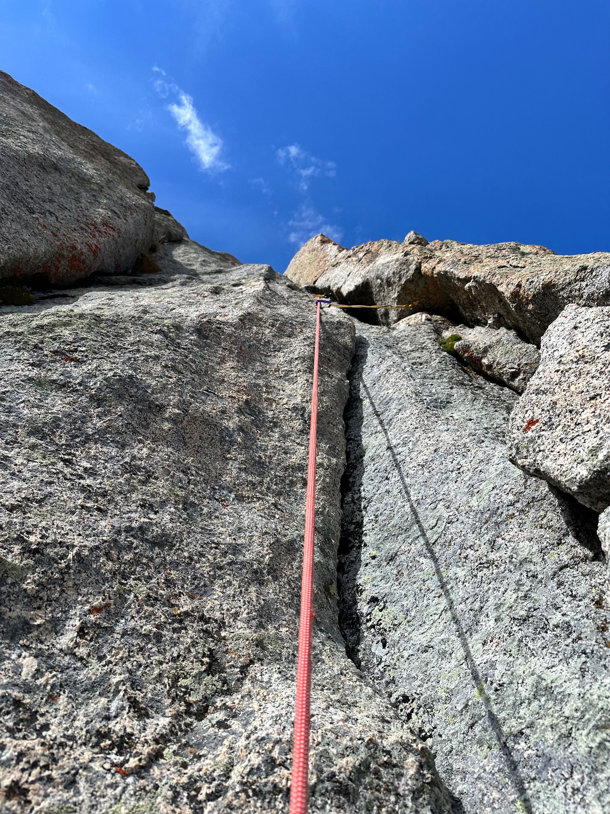 Pingora via East Face, Left-Side Cracks (5.7; 11 pitches)