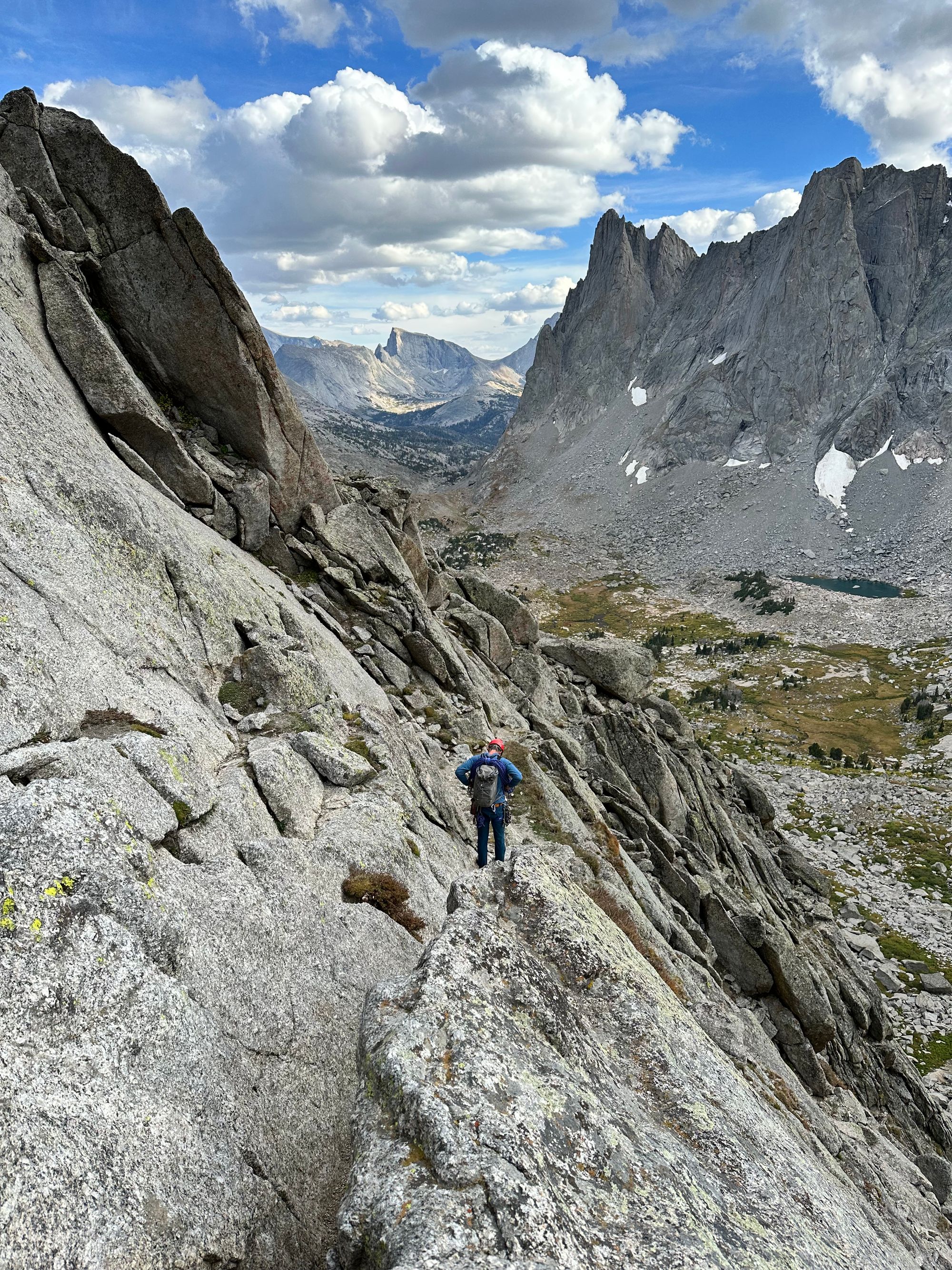 Pingora via East Face, Left-Side Cracks (5.7; 11 pitches)