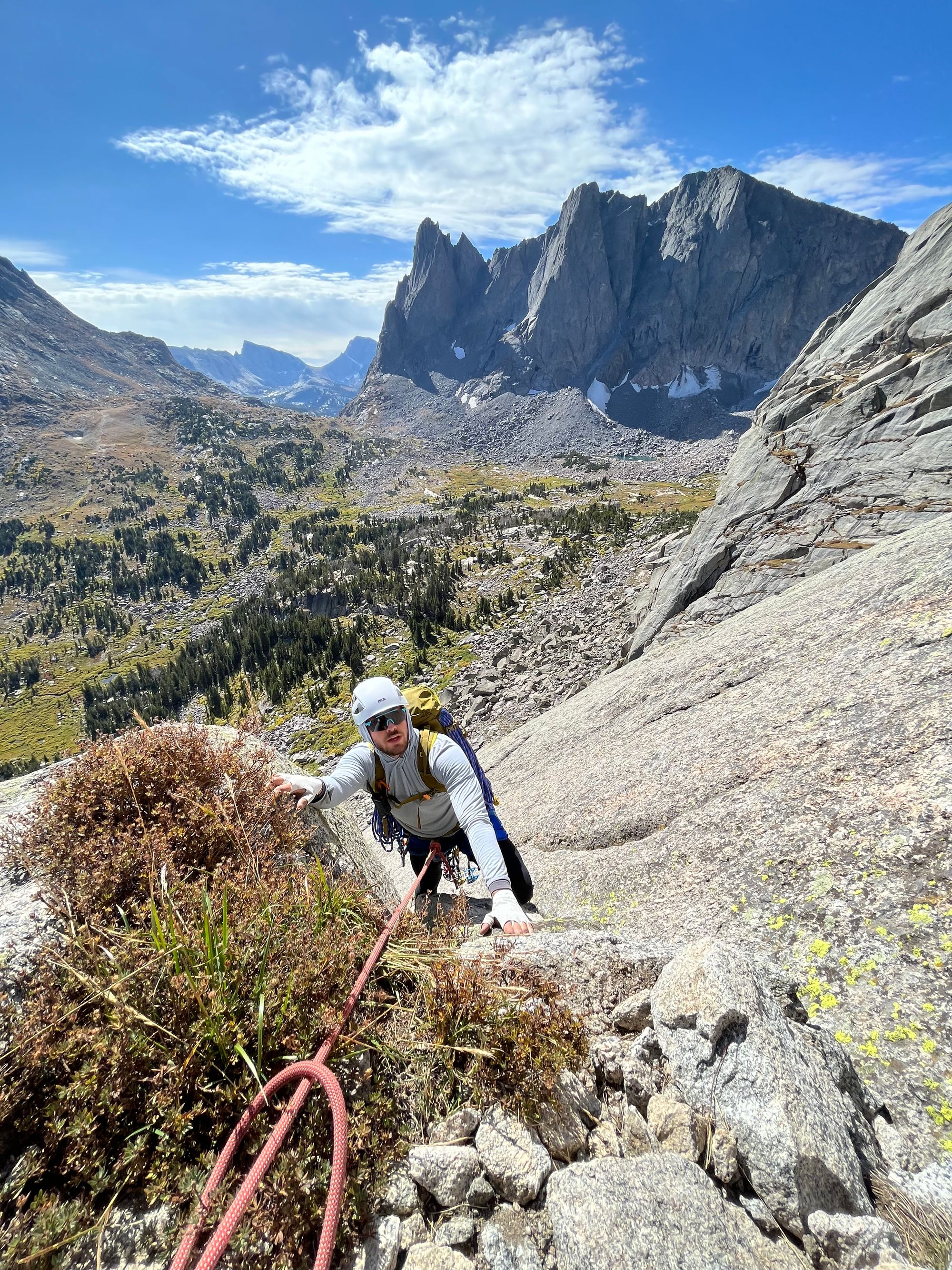 Pingora via East Face, Left-Side Cracks (5.7; 11 pitches)